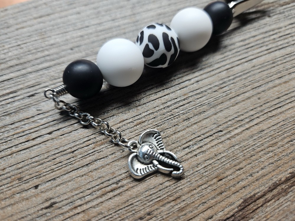 Random Choice Beaded Charm Roach Clips (2pc)