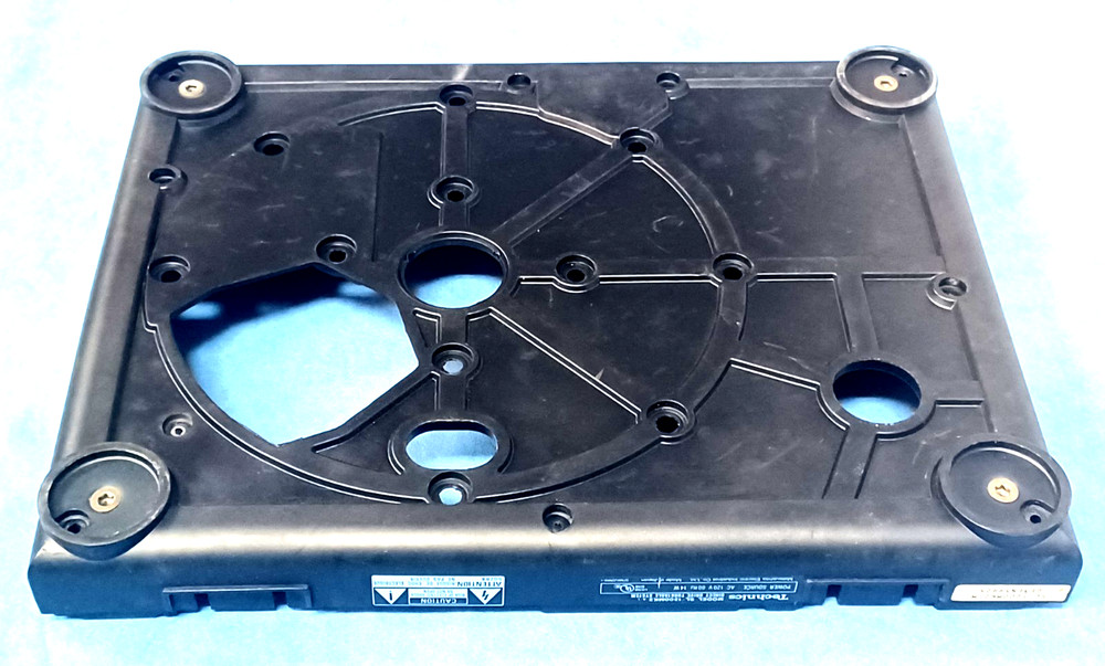 Technics SL1200 MK2 Quartz Direct Drive Turntable Rubber Base Bottom