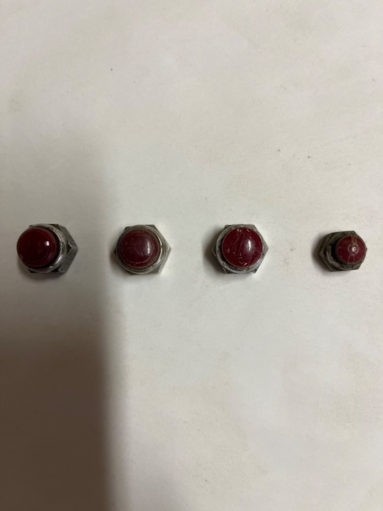 B-17 bomber flight deck red indicator lights