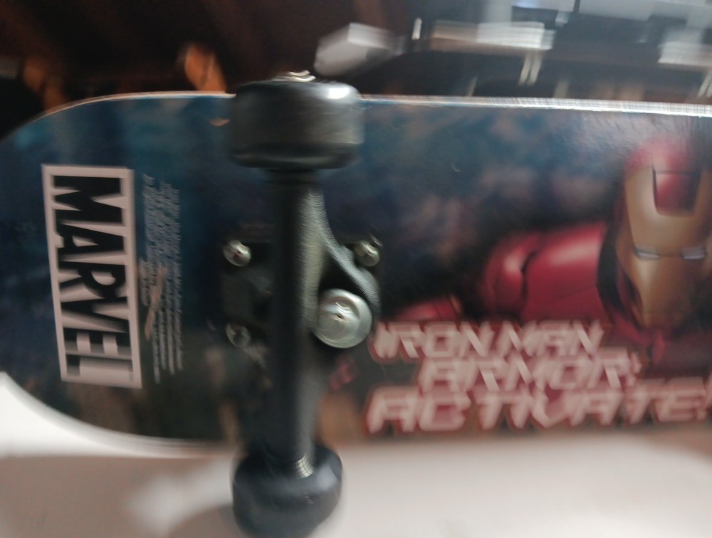 Marvel Iron Man Skateboard
