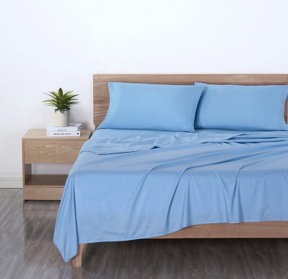 Mainstays Basic Value Microfiber Bed Sheet Set, Light Blue, Twin, 3 Piece
