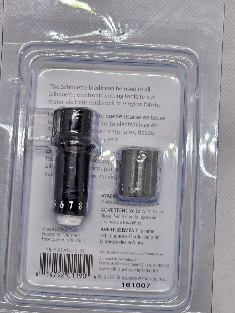 Silhouette Replacement Blade With Ratchet Cap