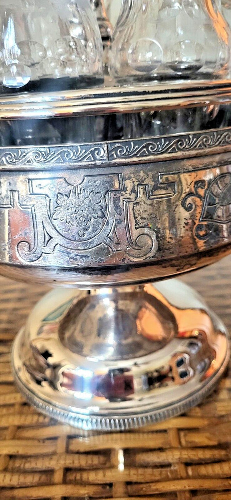 Victorian silver cruet set