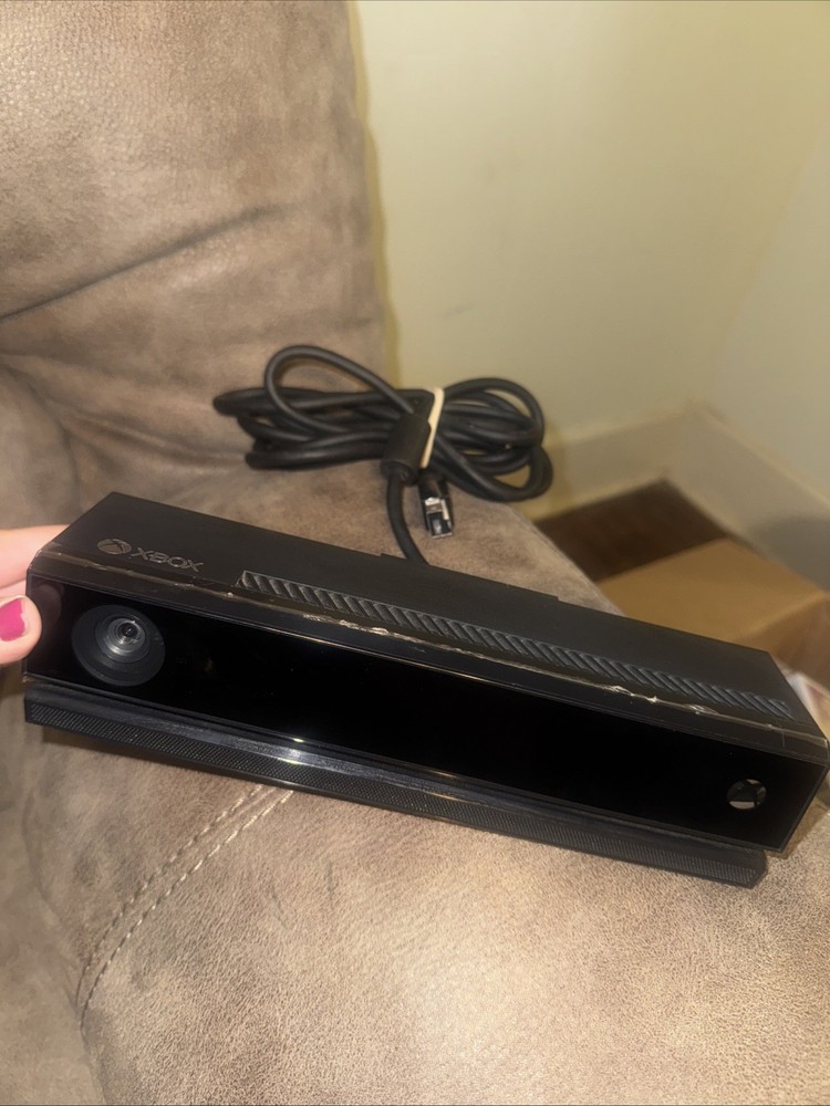 Microsoft Xbox One Kinect Sensor Bar Model 1520 - Black | B1