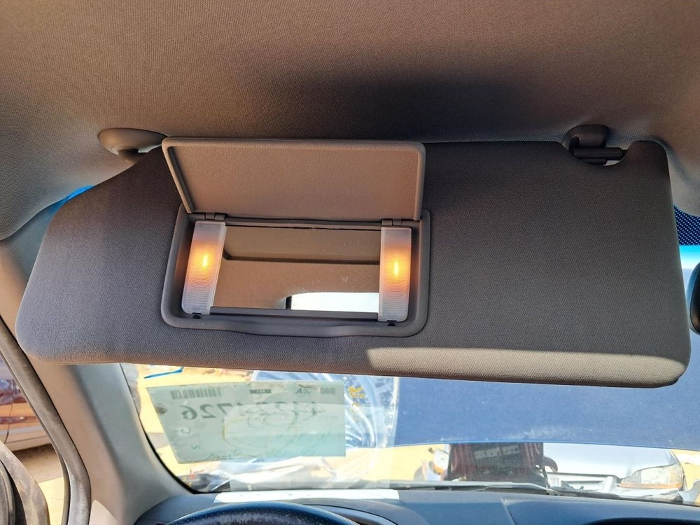 PILOT 2013 Glove Box 5022428