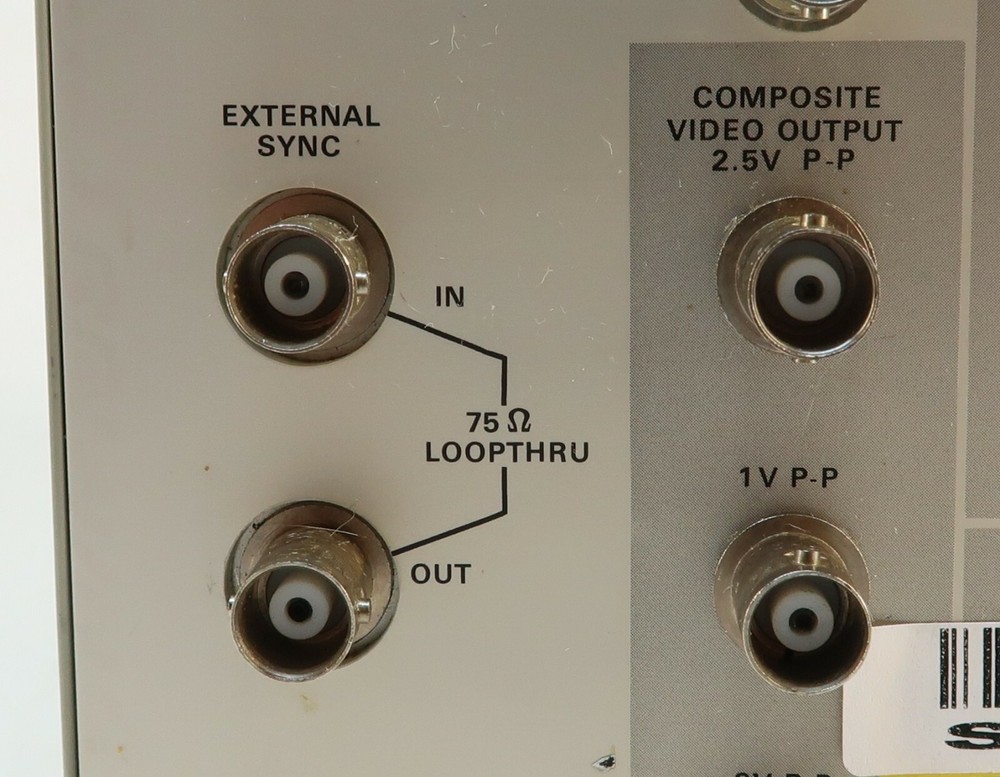 Tektronix 067-0690-00 High Resolution Test Generator
