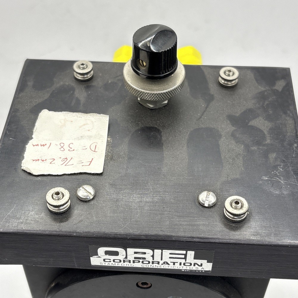 Oriel Corporation Light Source Lab Equipment