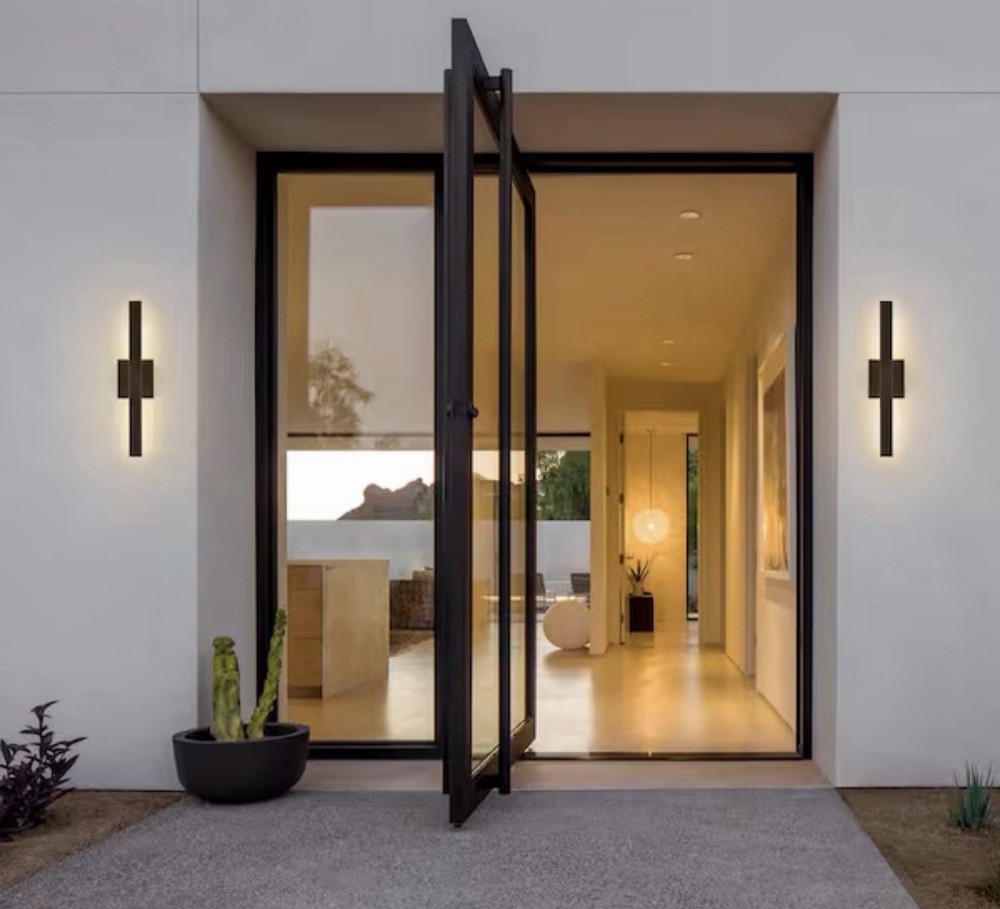 RRTYO Edith 20 in Black Modern Linear Integrated LED Wall Light Sconce