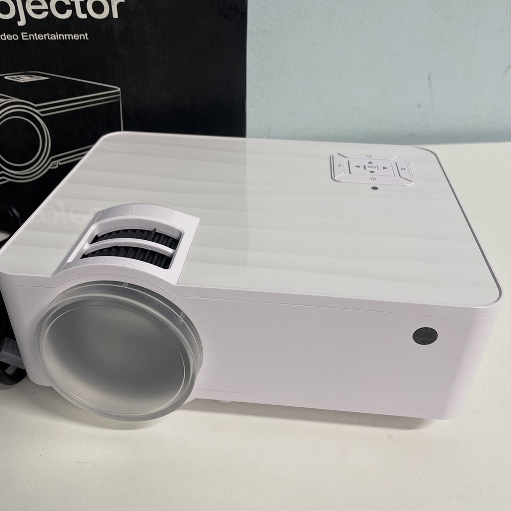 TOPVISION Projector 7500L Portable Mini Projector Return/ Projector only Works G