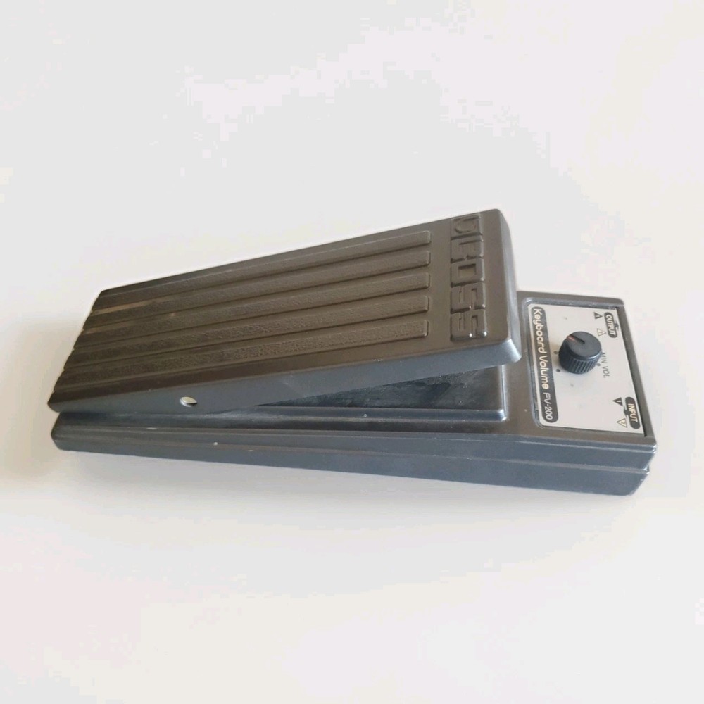 BOSS FV-200 - 2 Input/output Keyboard Volume Pedal