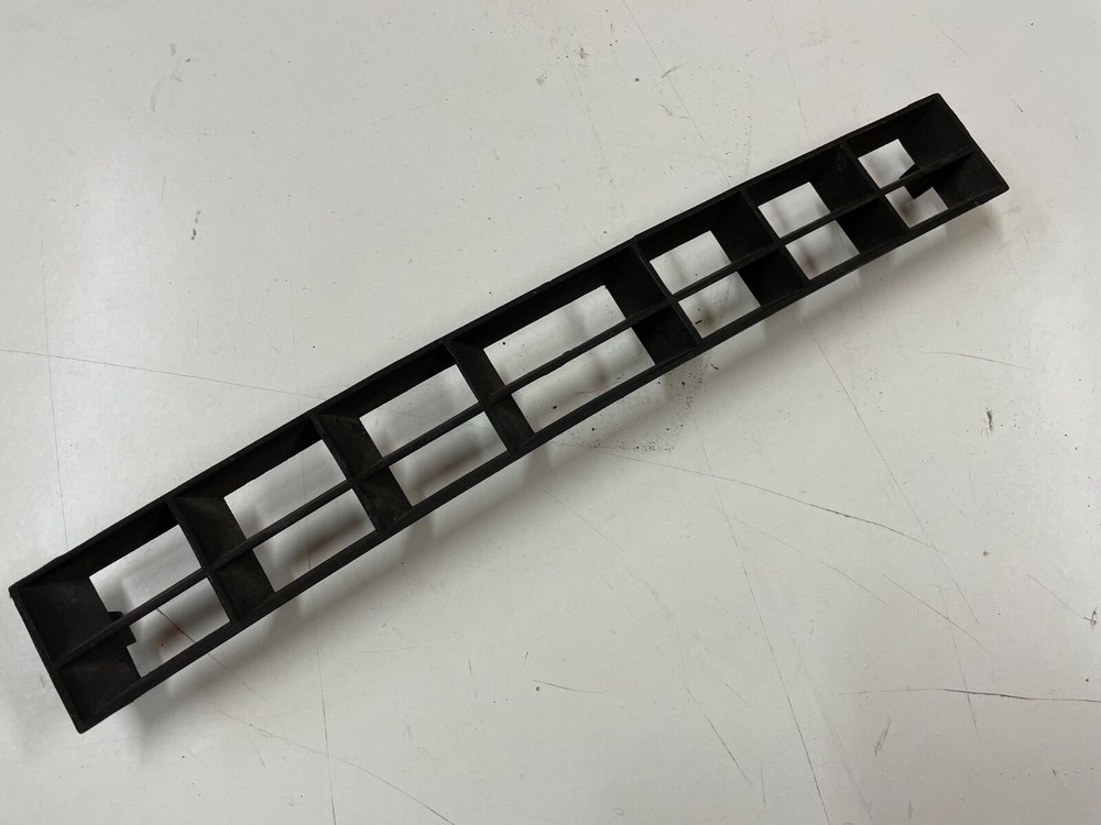 78-82 C3 Corvette Dash Vent - Correct for 78