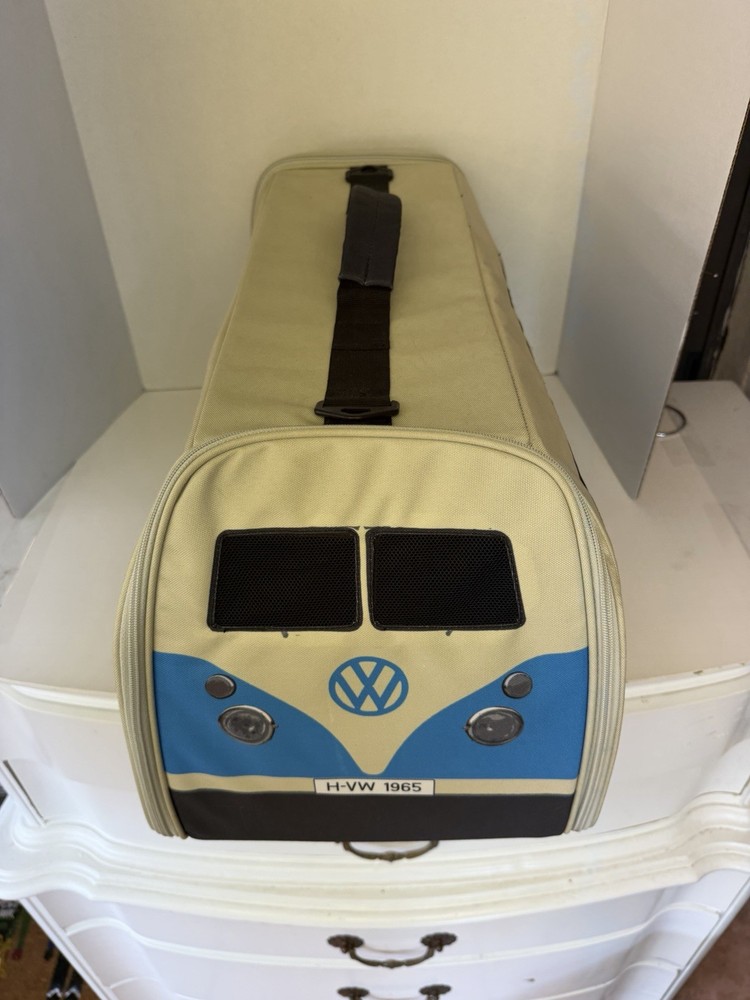 VW Blue And White Pet Carrier
