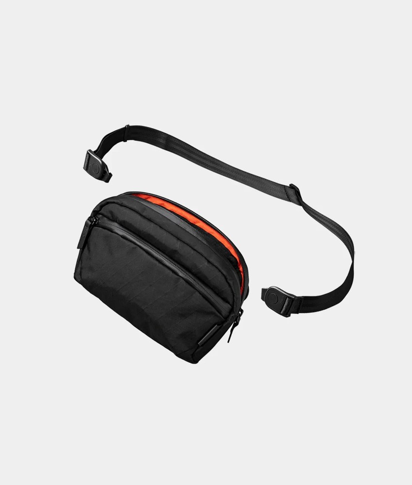 Alpaka | Flight Sling | 1L | Black | X-Pac VX42