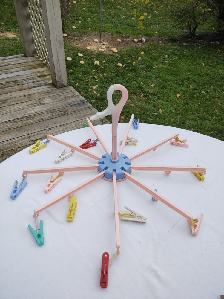 Vintage Carousel Clothes Pin Holder