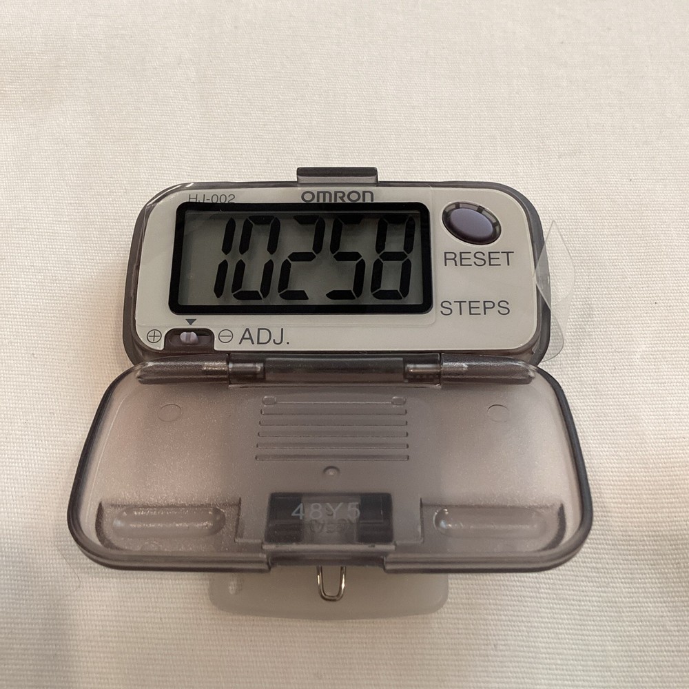 OMRON HJ-002 Step Pedometer - BRAND NEW