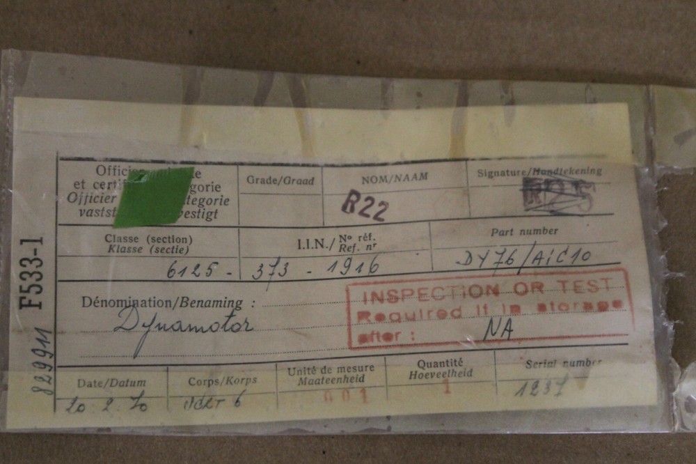 RCA DY-76/ AIC-10 27.5 VDC DYNAMOTOR UNIT