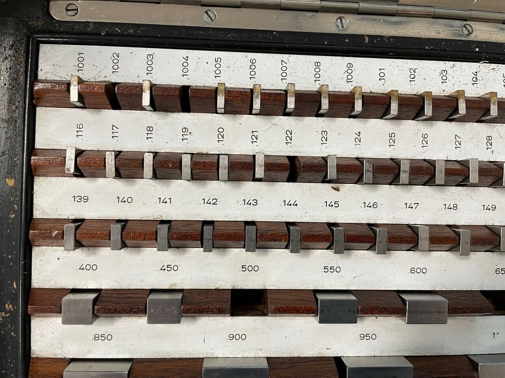 Starrett 81 Piece Rectangular Gage Block Set, Grade 3 (Missing 7 Blocks) AS-IS