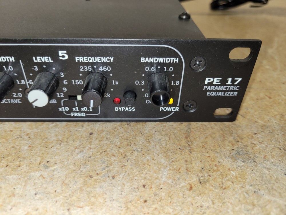 RANE 5 Band Parametric Equalizer PE 17 NO power supply