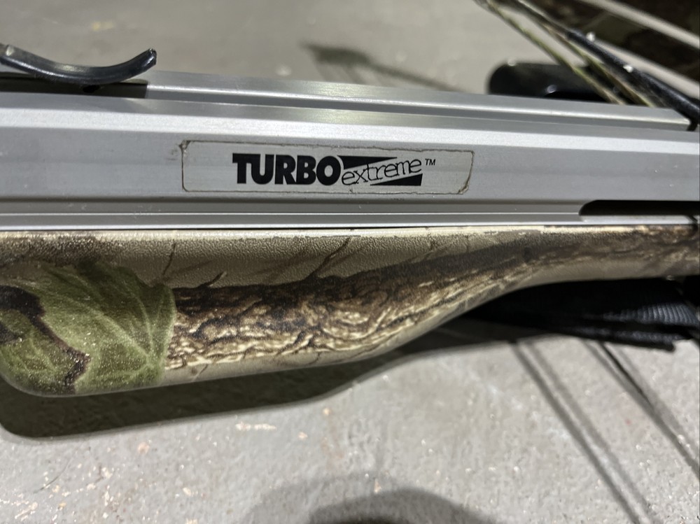 Hunters Extreme Crossbow w/ Red Dot Scope