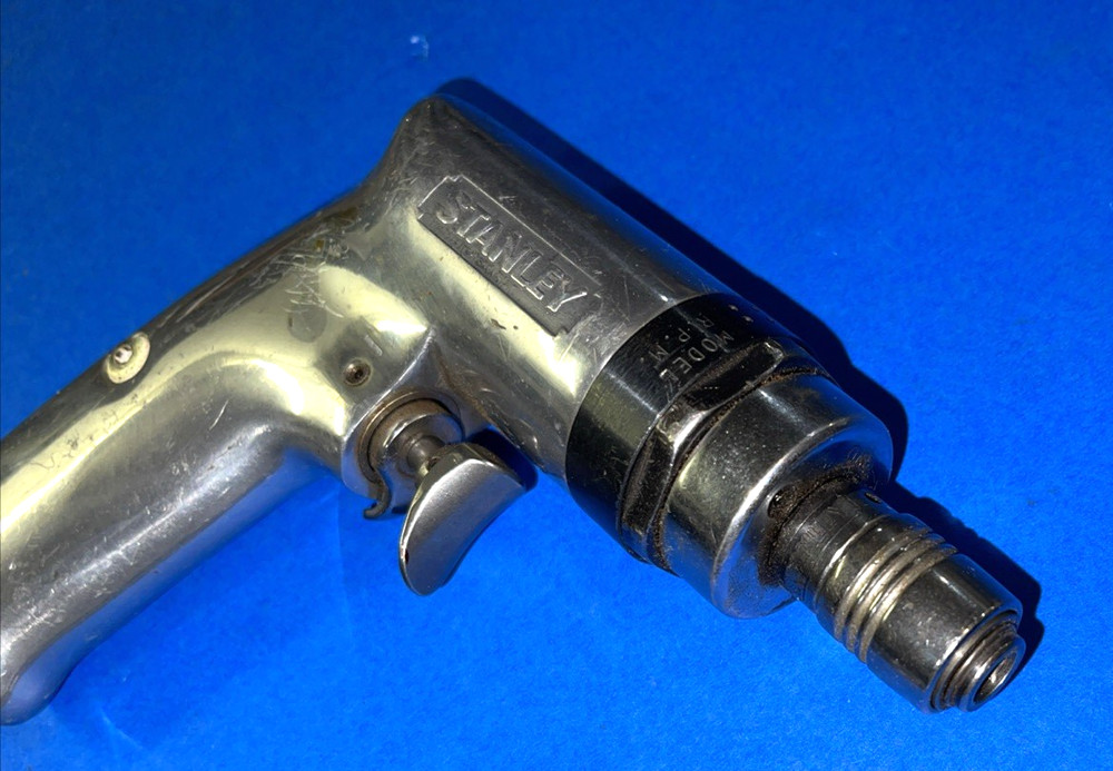 STANLEY TOOLS AIR TOOL 1/4 SHANK HEX BIT DRIVER AND MULTI DRIVE SOCKET BITS