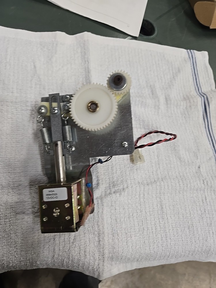 Bay Tek Red Zone Vend Motor With Coil