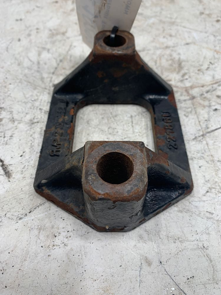 Peterbilt Torque Rod Bracket (338-10298)