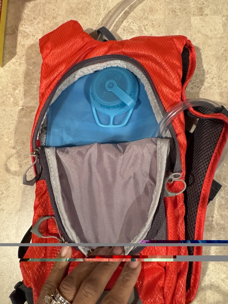 Ozark Trail Hydration Backpack with Hydration Bladder 2L Red Red Pockets