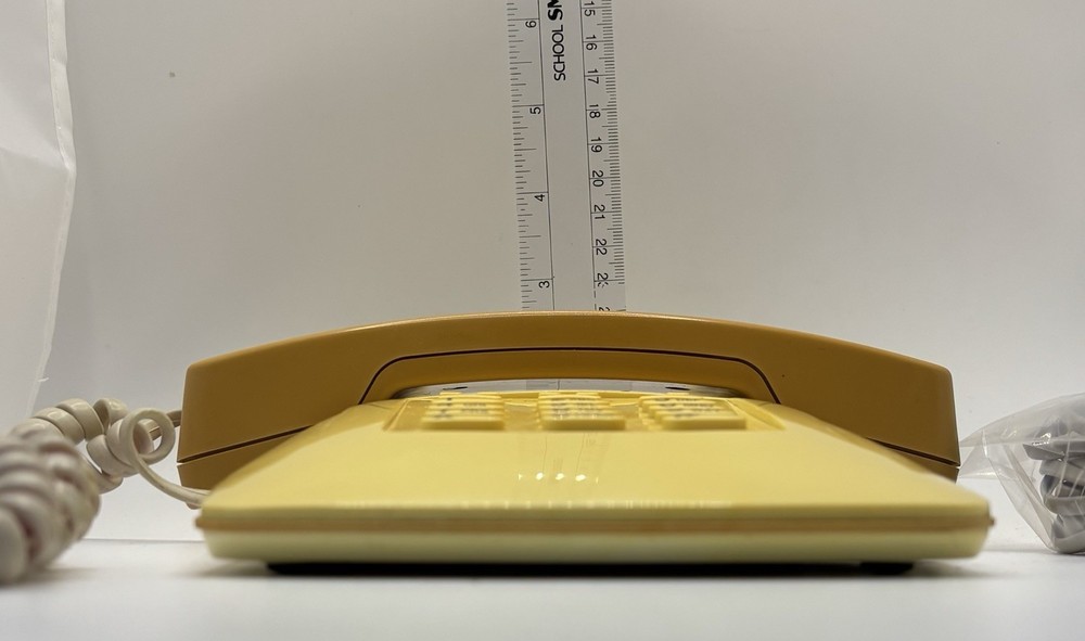 Vintage 1980’s Universal Security Instruments Angled Push Button Telephone