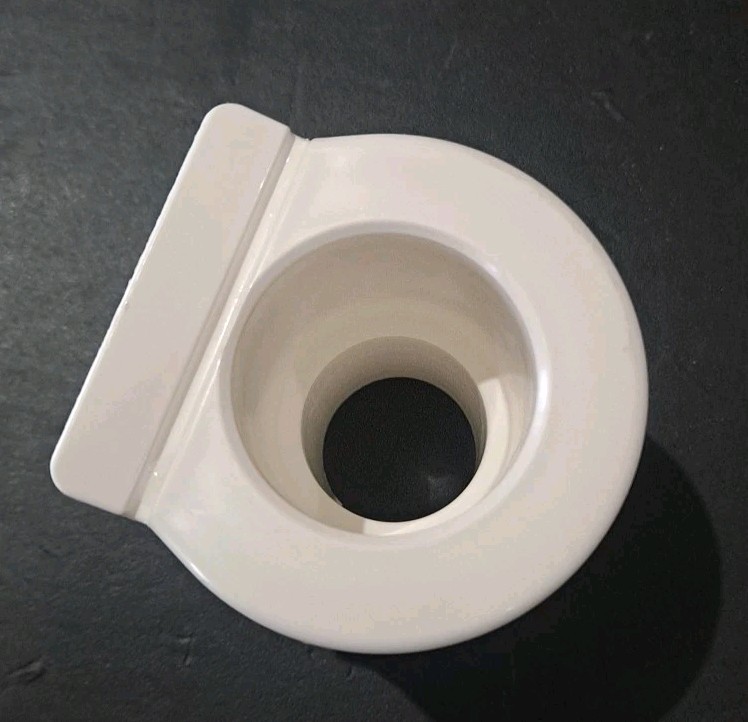 T-H MARINE 1 1/2" FLEX FLANGE THRU-HULL DRAIN  P#  TH-1502FF