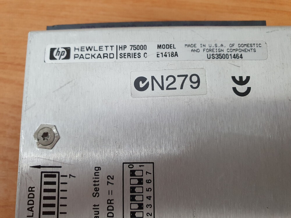 HP E1418A 8/16 Channel D/A Converter