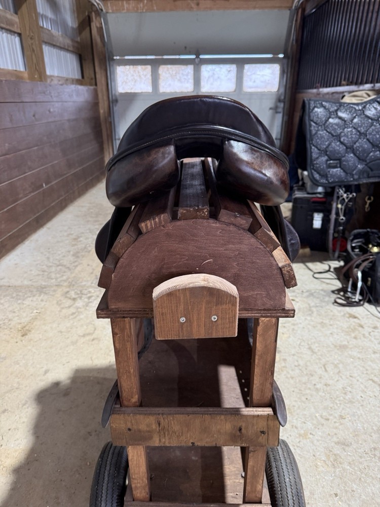 Stackhouse 17.5” Monoflap Jump Saddle