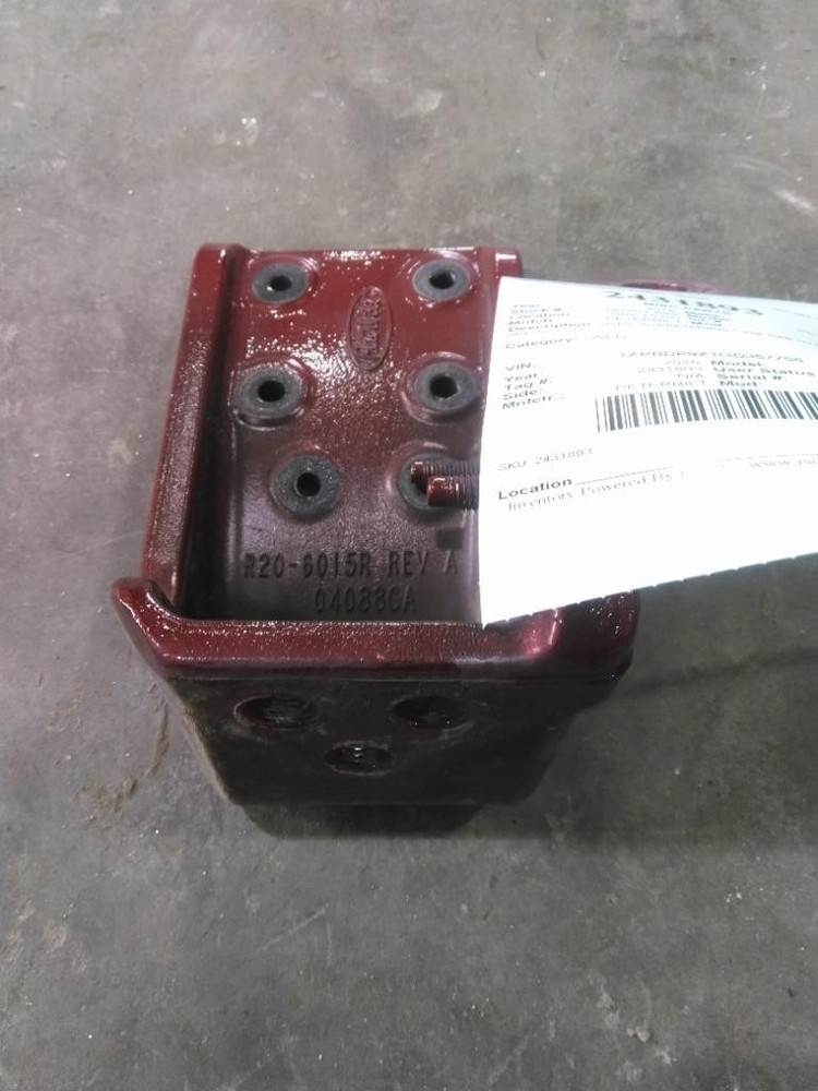 For 2016 PETERBILT 579 CAB MOUNT,BRACKET N/A , MN