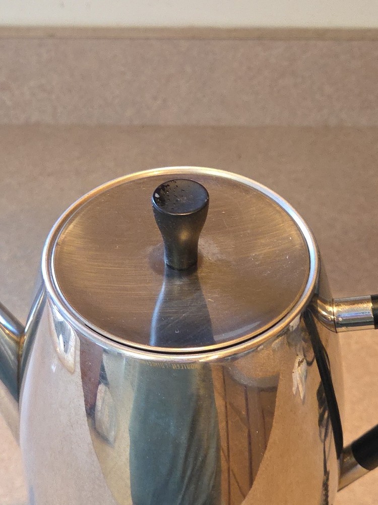 Vintage West Bend 9 cup automatic coffee Maker Percolator Complete. Works Great.