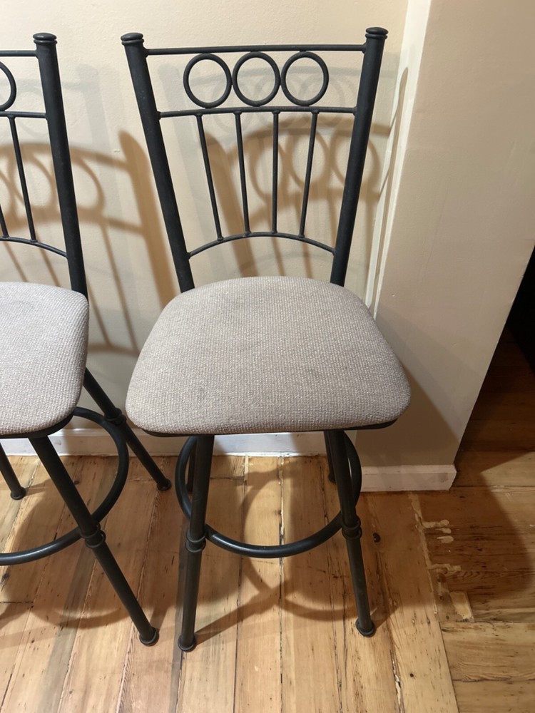 hightop table chairs
