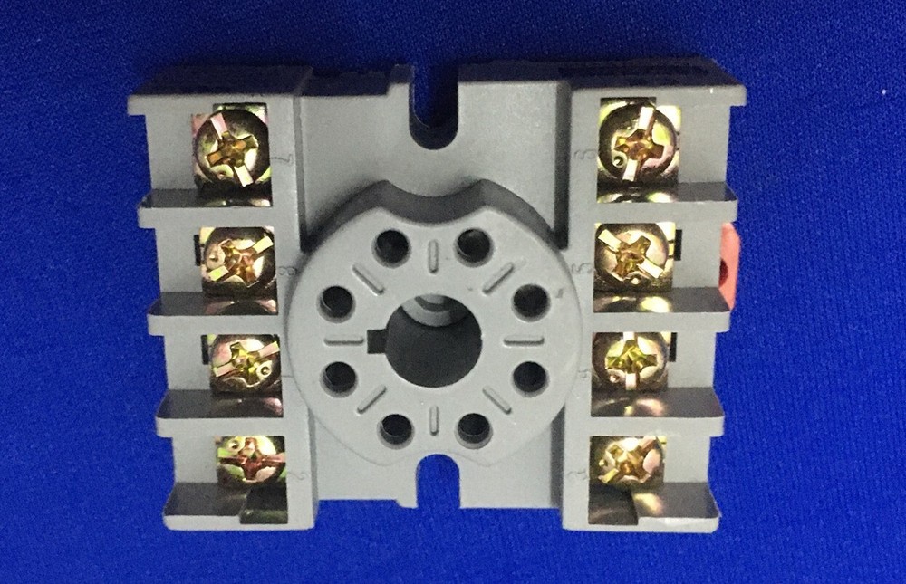 DAYTON 5X852-M RELAY SOCKET