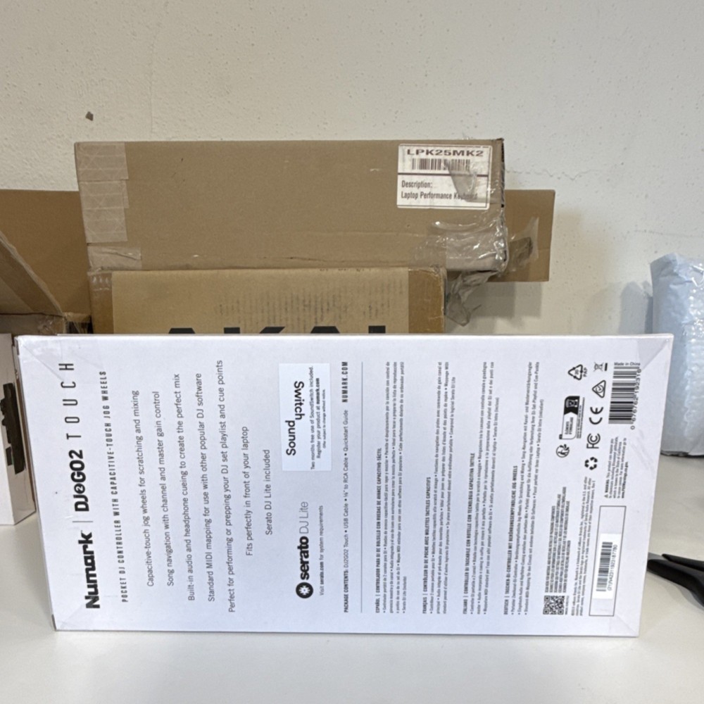 Numark DJ2GO2 Touch Portable Double Deck Controller Touch-Capacitive Jog Wheels