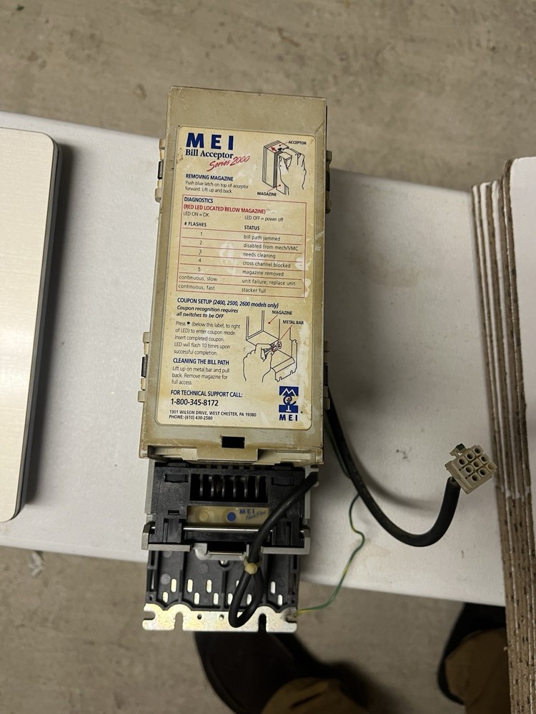 MEI MARS 2631 D5 $1 BILL VALIDATOR ACCEPTOR