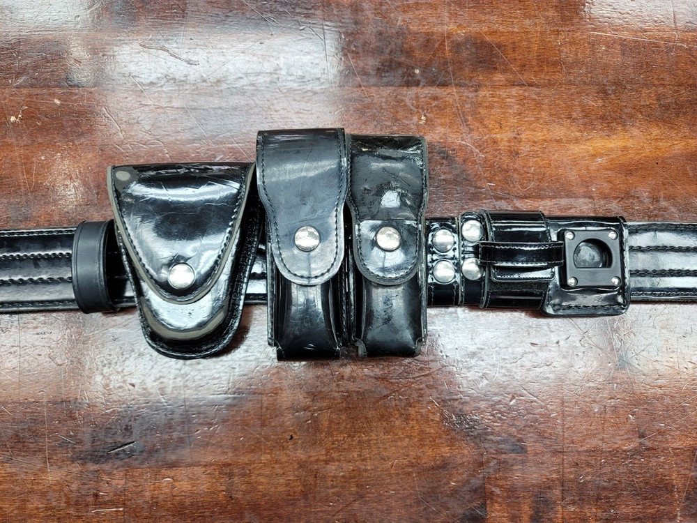 Safariland MDL 87 40/100 Belt & Accessories