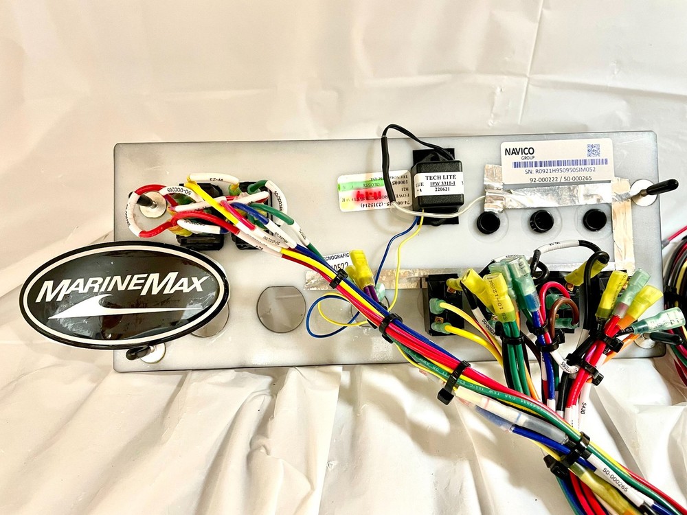 Switch Panel, Starboard Helm, Sea Ray SDX270 2019 thru 2024 (NAP)