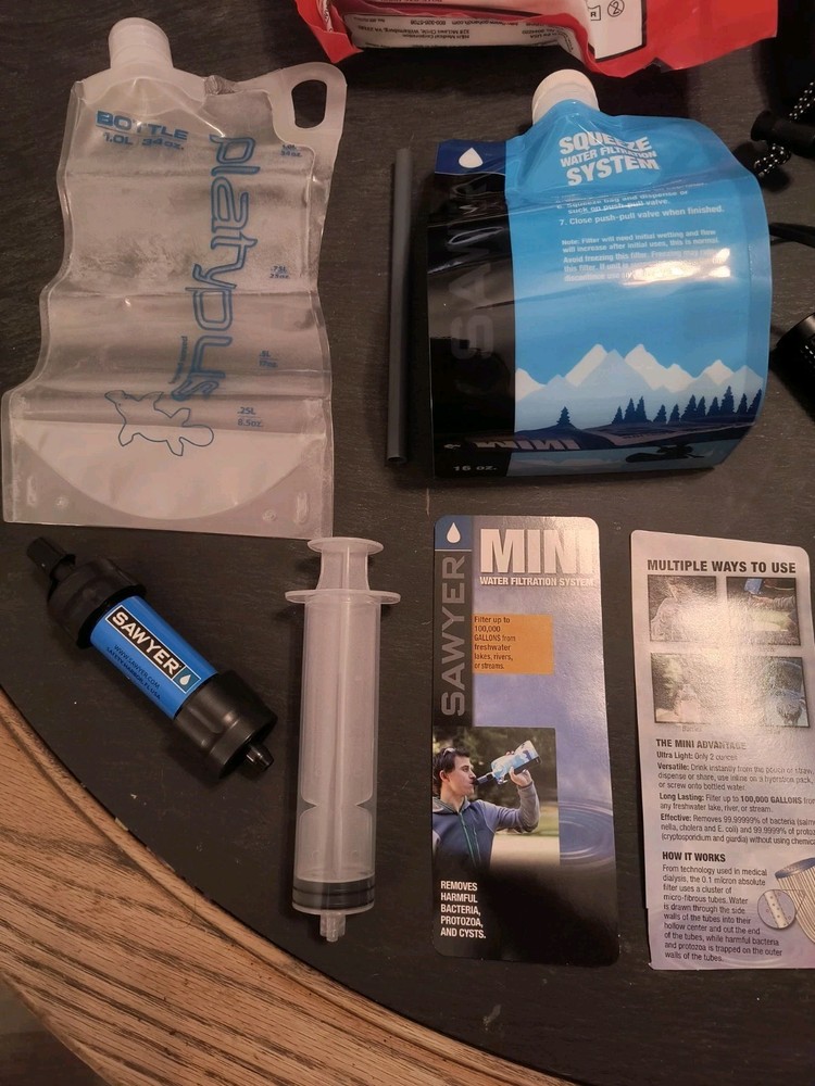 Basic Survival/Hiking Kit