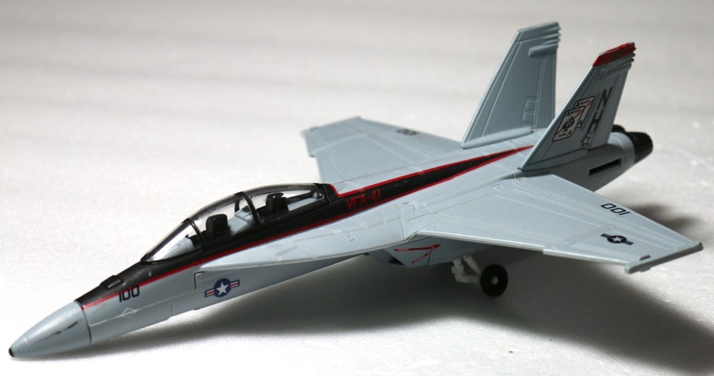 2009 UNIMAX DEE 109 VFA-41 PLANE