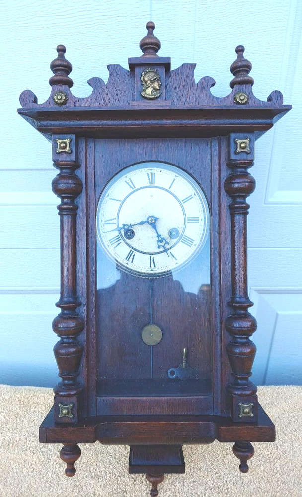 VICTORIAN WALNUT VIENNA REGULATOR WALL CLOCK, I KNOW NOTHING ABOUT...JUNGHANS