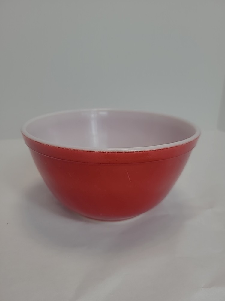 Pyrex 1-1/2 Quart Orange Glass Mixing Bowl