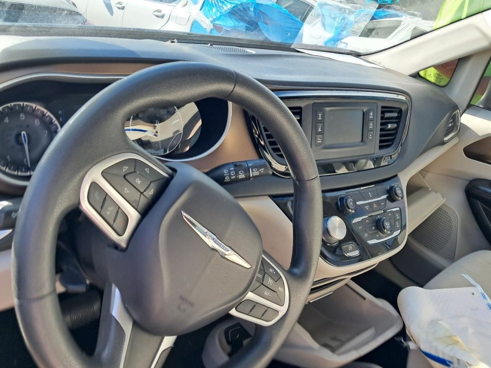 Fuse Box Engine Compartment Fits 17 PACIFICA 4837439