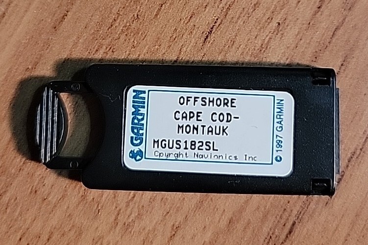 Garmin BlueChart Data Card Cape Cod to Montauk MGUS182SL map chip
