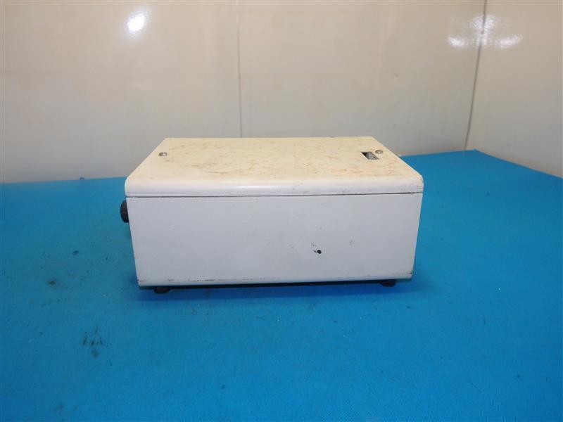 Intralux 4000-1 10270 Cold Light Source AS IS