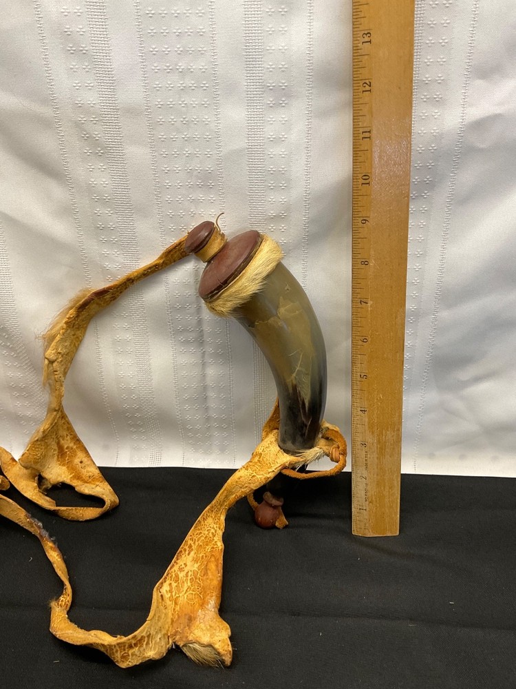 Black Powder Horn, Straps from Deer Hide
