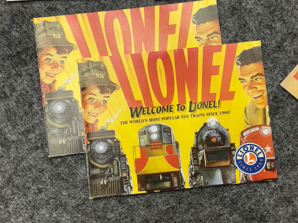 Lionel Train Pamphlets And Getting started With Trains CDs - Collection