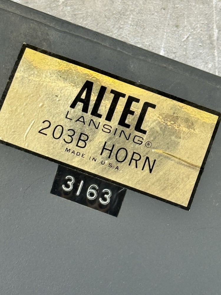 ALTEC Lansing 203b Horn