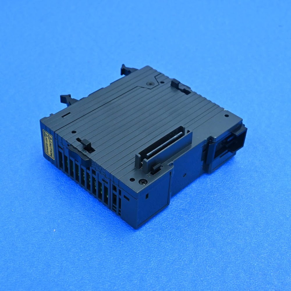 KEYENCE KV-C32XTD PLC Module Excellent Condition Guaranteed USED